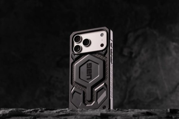 Monarch Pro iPhone 17/17 Pro/17 Air/17 Pro Max Case Carbon Fiber - Image 2